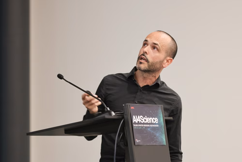 The goal of AI4Science@EPFL day is to gather faculty, researchers and students who work or are interested in applications of machine learning to science.