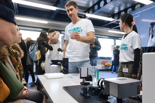 La lumière, voici la toute nouvelle thématique du festival Scientastic, le festival des sciences de l'EPFL Organisateur Service de promotion des sciences sps. 