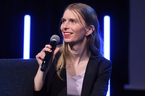 Former US army intelligence analyst, Chelsea Manning and EPFL Professor Carmela Troncoso,  in conversation at EPFL’s Rolex Learning Center next  for an exclusive, live discussion, open to the public and streamed, on privacy and data security for the public good.
