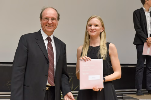 Convocation of the 2016  Physics class, october1, 2016