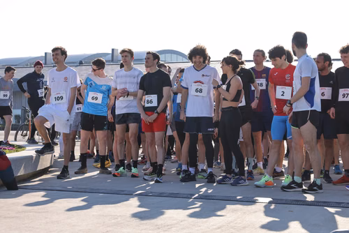 L'EPFL, l'AGEPoly et le Service des Sports Universitaires ont le le plaisir de vous inviter au cross de printemps qu'ils organisent.
