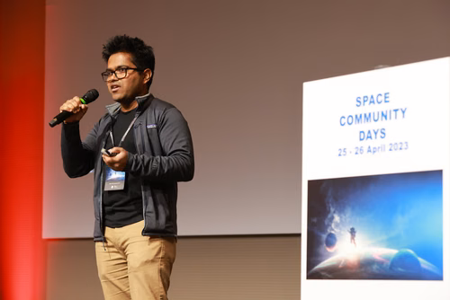 Challenges and opportunities in the space field. Practical and useful information for space industries and newcomers in the domain.