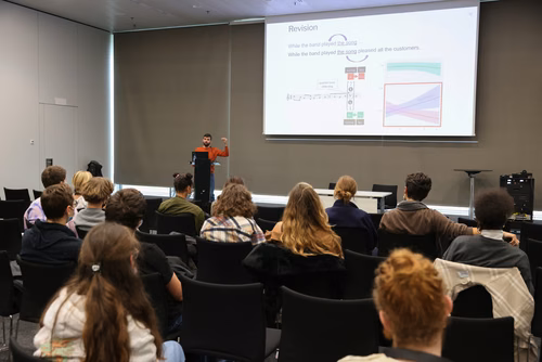 Journée des Gymnasiens accueil et stands 