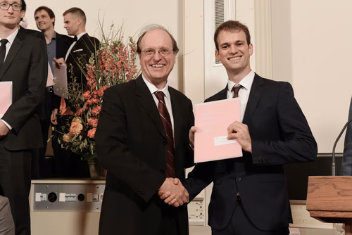 Remise des masters en physique 