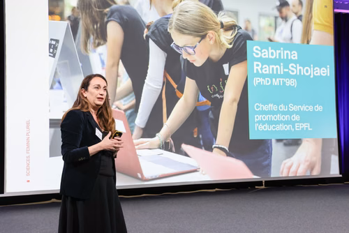 Bien que la représentation des étudiantes à l'EPFL ait progressé au cours des dix dernières années - atteignant désormais 30% -, de nombreux défis demeurent pour l'accès des filles et des femmes aux études et aux carrières scientifiques.
