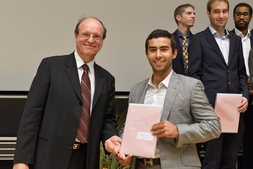 Convocation of the 2016  Physics class, october1, 2016