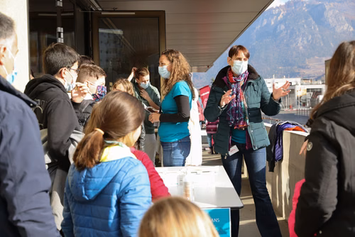 Ateliers scientifiques d’une heure pour les jeunes âgés de 7 à 13 ans proposés les 13 et 14 novembre 2021 à l’EPFL Valais Wallis