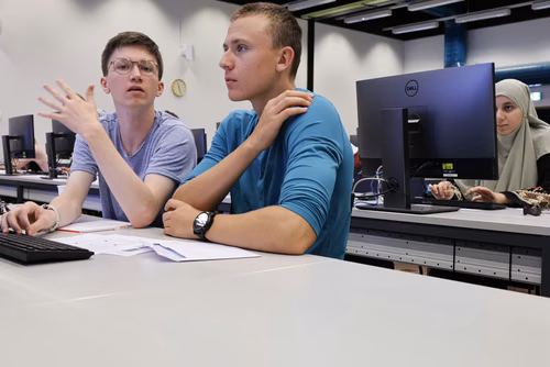 Cours Turing adressés aux gymnasiens, gymnasiennes de suisse romande.