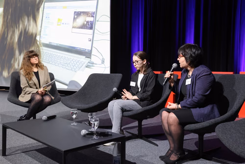 Bien que la représentation des étudiantes à l'EPFL ait progressé au cours des dix dernières années - atteignant désormais 30% -, de nombreux défis demeurent pour l'accès des filles et des femmes aux études et aux carrières scientifiques.
