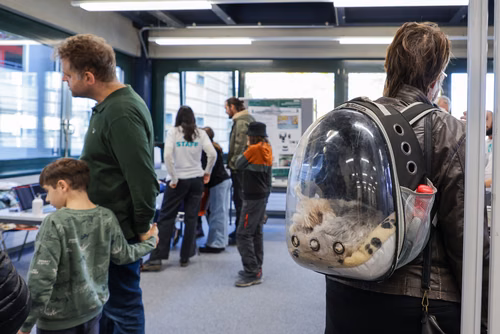 La découverte des sciences et des technologies au cœur du campus, pour les adultes et les enfants.