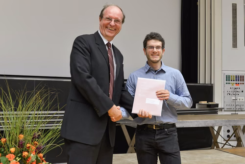 Convocation of the 2016  Physics class, october1, 2016