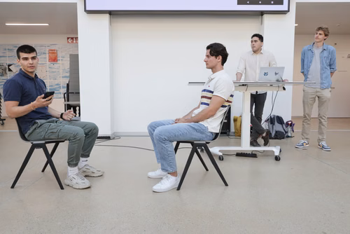 L’Assistive Technologies Challenge, a pour objectif de donner la possibilité aux étudiants de concevoir et de développer, pour et avec des personnes en situation de handicap, des solutions technologiques manifestes.