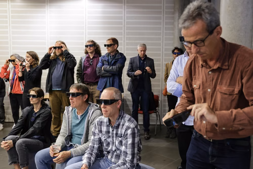 As part of Fusion Week, a global celebration of fusion energy, the Swiss Plasma Center and the Laboratory for Experimental Museology (eM+) are pleased to welcome you to their immersive exhibition: Fusion, beyond Fiction: a journey into the future of energy. 
