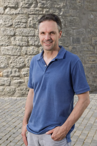 En partenariat avec la Ville d’Yverdon-les-Bains, des scientifiques de l’EPFL et de la Haute École d'ingénierie et de gestion du canton de Vaud (HEIG-VD) ont analysé la qualité du sommeil d’une partie de la population urbaine. Le taux de troubles du sommeil obtenu dépasse largement les statistiques nationales.