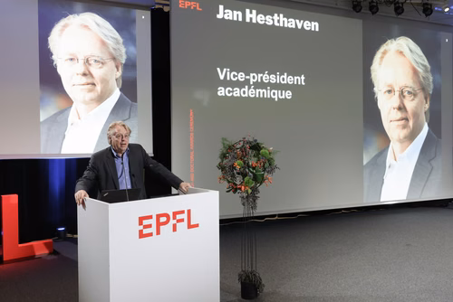 Cette cérémonie a pour objectif de remettre les Prix de la Recherche de l'EPFL aux lauréat·es et de féliciter toutes les doctorantes et doctorants qui ont terminé leur thèse avec succès cette année.