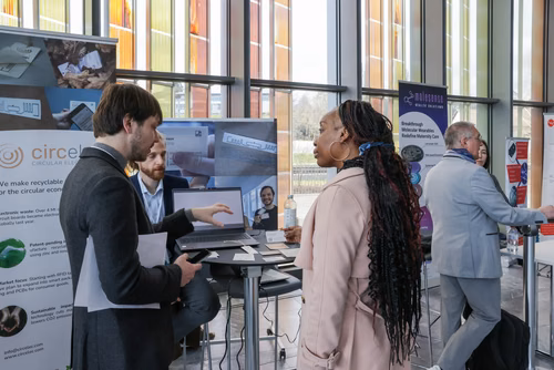 One day to dive at the forefront of Research and Innovation, connect with professors and researchers and explore potential industrial collaborations.
