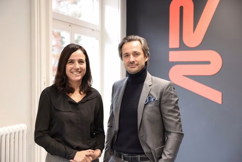 A system developed by Grégoire Courtine and Jocelyne Bloch now enables patients with a complete spinal cord injury to stand, walk and even perform recreational activities like swimming, cycling and canoeing. 
