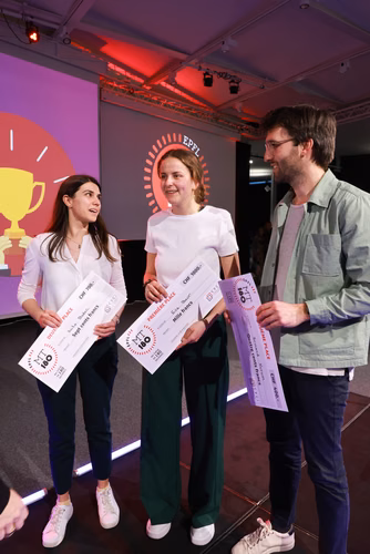 The 14 PhD Students finalists of the competition My Thesis in 180 seconds (MT180)  present their research in simple, straightforward terms in 3 minutes exactly, in English or in French, using humour, metaphores and examples.