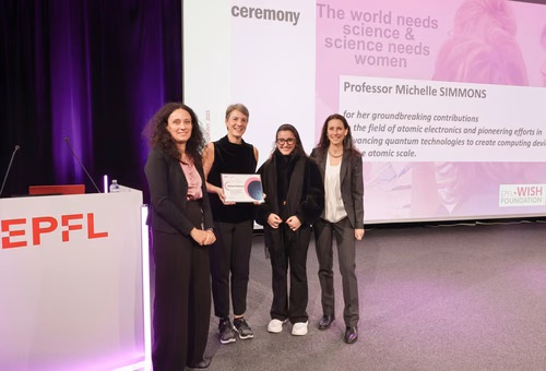La fondation WISH de l’EPFL a choisi de décerner à la physicienne quantique Michelle Simmons le prix Erna Hamburger 2023 pour sa brillante carrière à la pointe de son domaine, ainsi que pour son engagement en faveur de la diversité et des MINT. Une cérémonie de remise de prix se tiendra aujourd'hui à l’EPFL.
