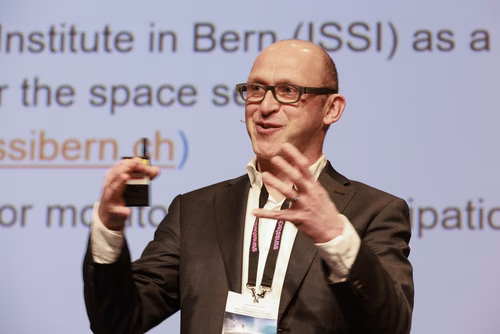 Challenges and opportunities in the space field. Practical and useful information for space industries and newcomers in the domain.