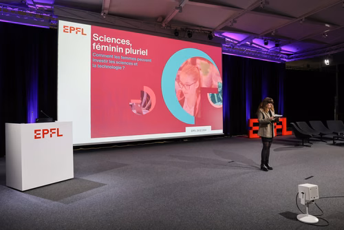 Bien que la représentation des étudiantes à l'EPFL ait progressé au cours des dix dernières années - atteignant désormais 30% -, de nombreux défis demeurent pour l'accès des filles et des femmes aux études et aux carrières scientifiques.