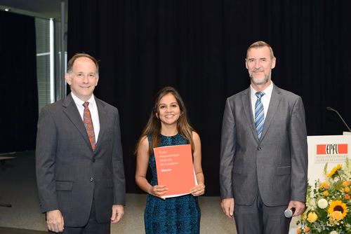 Remise des masters en informatique et systèmes de communication, le 1 octobre 2016