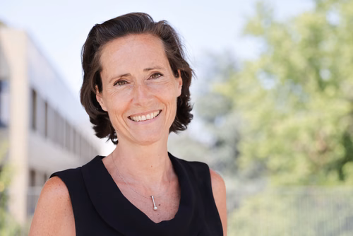 Innosuisse, the Swiss Innovation Agency, draws on experts in a range of fields to review funding requests. We spoke with the four Innosuisse experts from EPFL – all of whom are women.