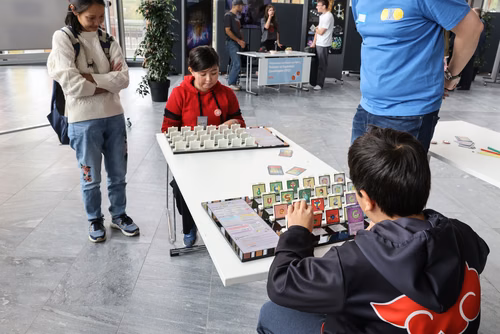 To celebrate 100 years of quantum science and technology, we invite you to discover the strange and fascinating world of quantum physics through hands-on activities, interactive demonstrations, workshops, and engaging talks.