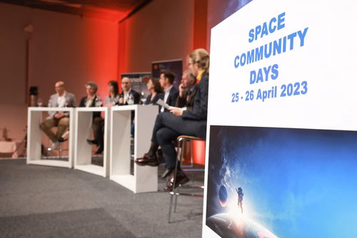 Challenges and opportunities in the space field. Practical and useful information for space industries and newcomers in the domain.