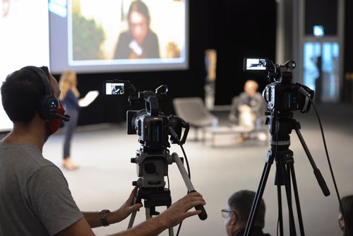 "Partnerships between media companies and innovation ecosystems: results and perspectives".