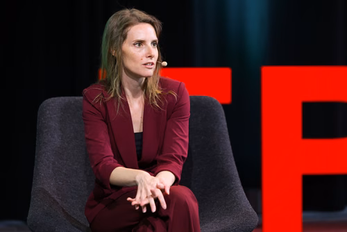 "From Promise to Impact : AI in Switzerland"
