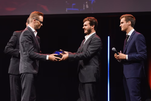 At the graduation ceremony held on Saturday morning, the students received their Master's degree in front of a crowd of 3,000 people made up of family and friends, professors and special EPFL guests.