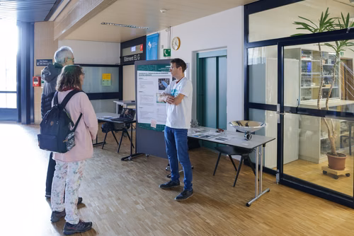 La découverte des sciences et des technologies au cœur du campus, pour les adultes et les enfants.