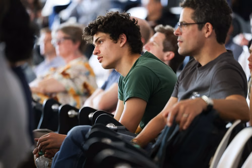 "From Promise to Impact : AI in Switzerland"
