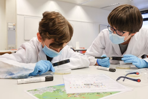 Les ateliers de Scientastic