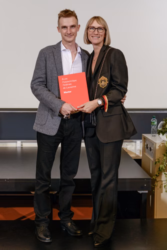 Remise des masters en ingénierie financière et en management de la technologie