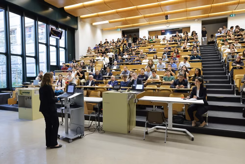 Visit of the Moroccan minister, Dr. Ghita Mezzour.