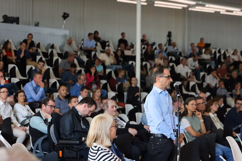 "From Promise to Impact : AI in Switzerland"