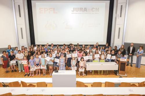 Remises des attestations pour les enfants du Jura 2022