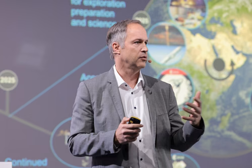Learn how space exploration can drive public-private partnerships in science and technology. With keynotes from renowned Space Icons and panels featuring industry and research experts