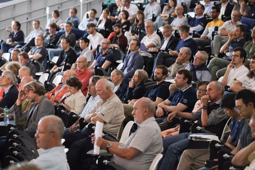 On September 21st, EPFL celebrate the 30th anniversary of its flagship experiment, the Tokamak à Configuration Variable (TCV). Operated by the Swiss Plasma Center as part of the EUROfusion Consortium, it is one of the key European facilities for the ITER project, which aims to demonstrate the scientific and technological feasibility of fusion as an energy source, and the development of DEMO, whose objective is to prove its commercial feasibility. The TCV Tokamak represents a major asset in the global effort