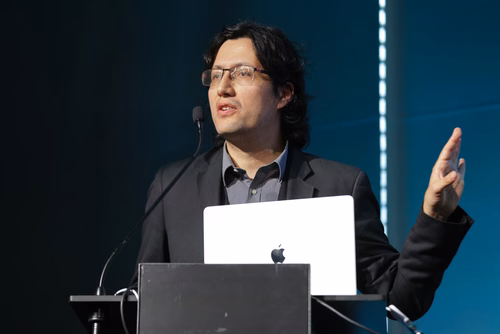 "Shaping the future of media and society: multidisciplinary projects on immersive and connected experiences and the open web".