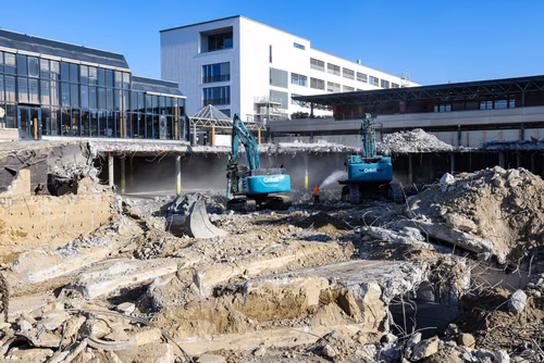 Chantier Double Deck, Démolition et terrassement