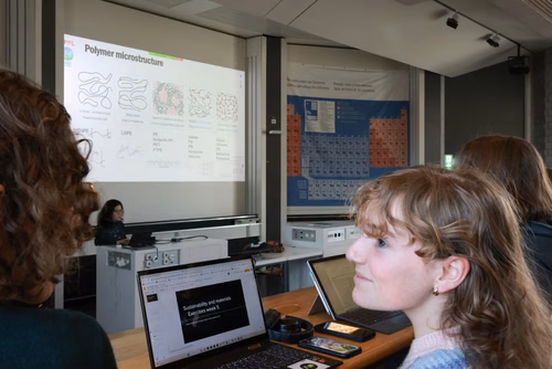 Starting fall 2024, all EPFL first-year students will be required to take a core class in sustainability, and each department will introduce a sustainability-oriented Bachelor’s class and Master’s class with a focus on real-world applications. These changes come as part of EPFL’s Teach4Sustainability initiative, which also includes integrating sustainability more deeply into existing curricula.