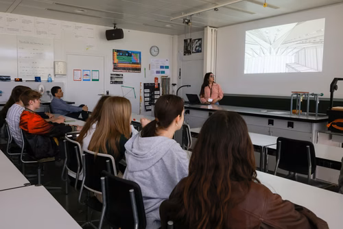 Journée de sensibilisation aux Sciences à Soleure. Organisé par le service de promotion des études 
