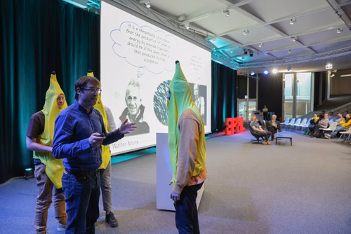 Les prix Ig Nobel honorent une recherche qui fait rire puis réfléchir.