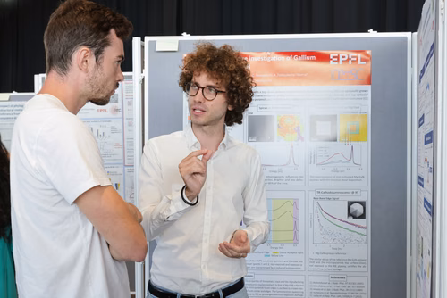 Session posters et présentations lors de la "PHYSICS DAY 2023"