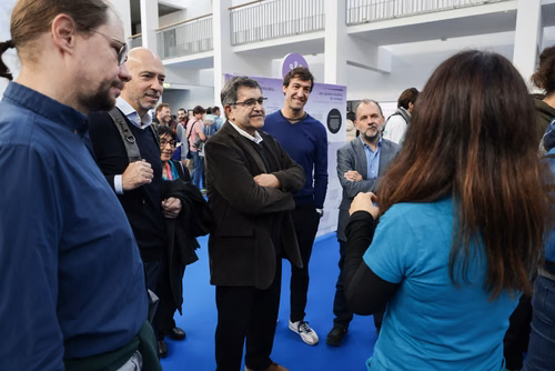 La découverte des sciences et des technologies au cœur du campus, pour les adultes et les enfants.