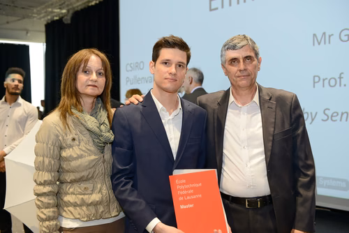 Remise des masters en informatique et systèmes de communication, le 1 octobre 2016