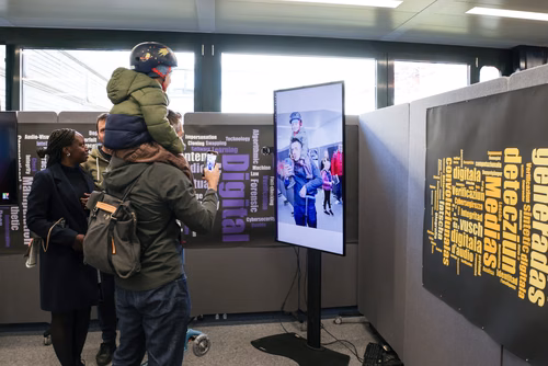La découverte des sciences et des technologies au cœur du campus, pour les adultes et les enfants.